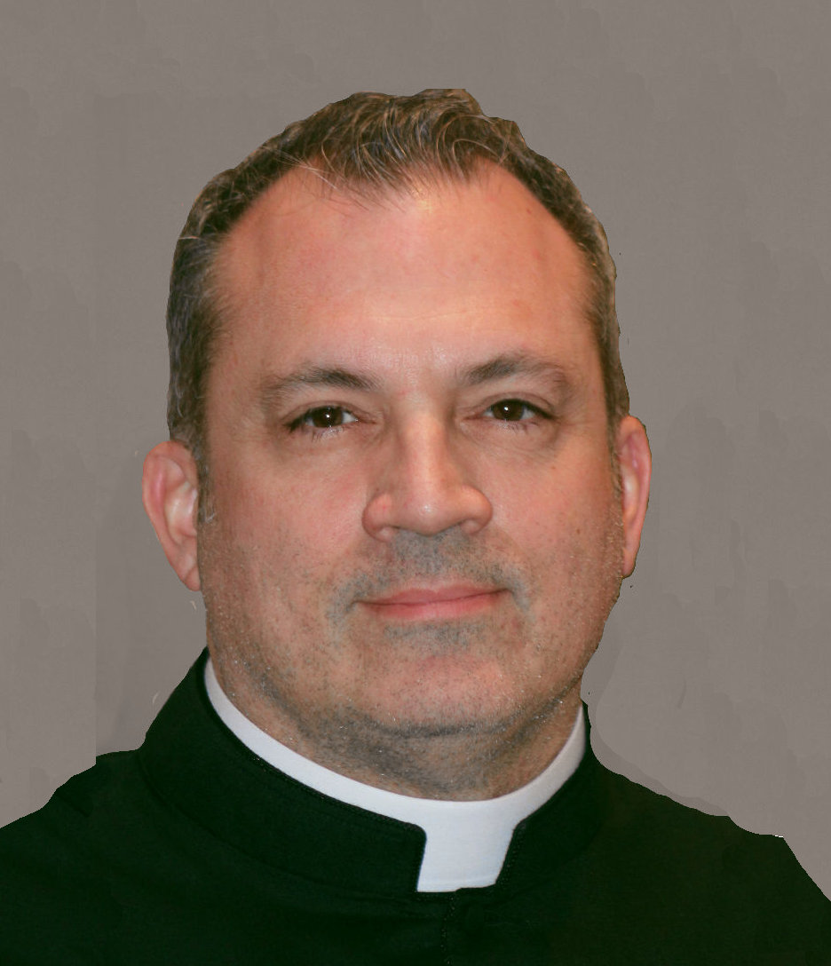 Rev. Lance Martin : Associate Pastor